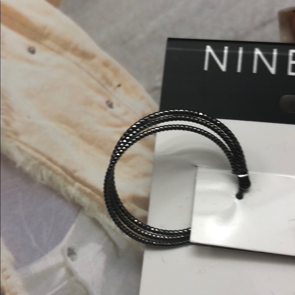🌈FINAL SALE 🌈NineWest Hoop Earrings - Picture 2 of 3